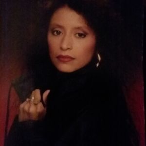 Meet your Posher, Diana